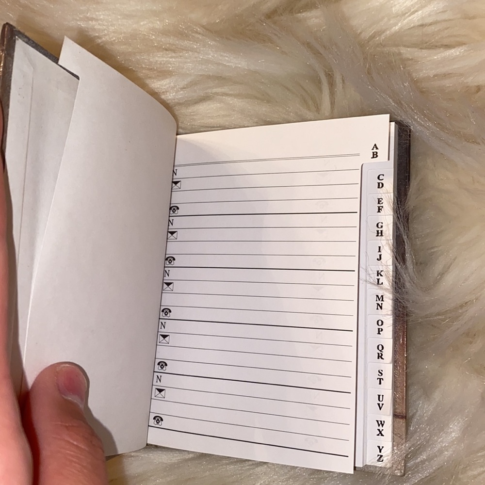 Mini Angel Address Book - Picture 2 of 4